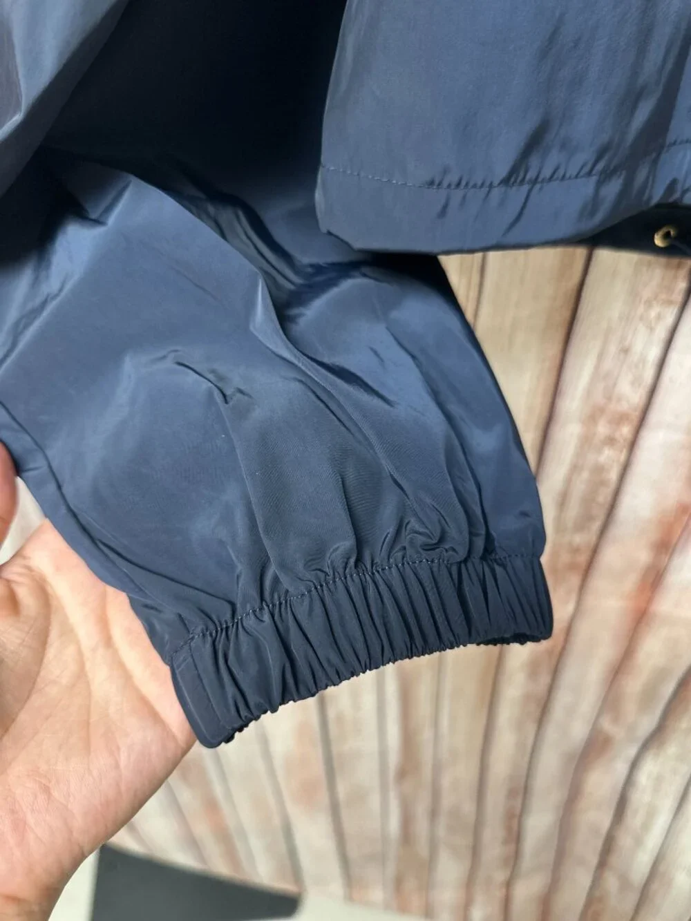 Miu Miu Navy Cropped Hooded Windbreaker Jacket M - Picture 7 of 8
